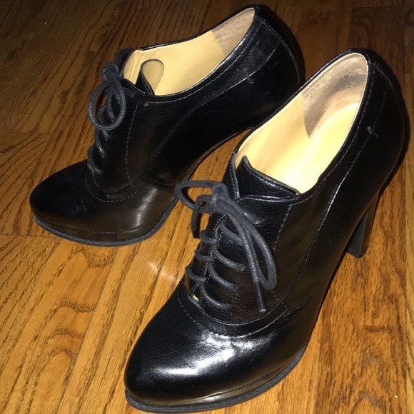 calvin klein black and white heels